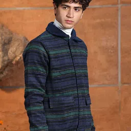 Campus Sutra Men Spread Collar Striped Lightweight Sherpa Jacket image 2
