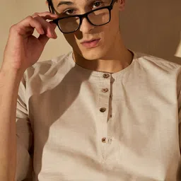 DENNISON Men Solid Linen Kurta image 5