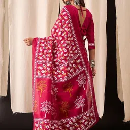 Moda Rapido Women Red Pure Cotton Designer Block Print Saree image 5