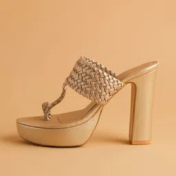 Eridani Women's Frida Gold Toe Ring Sandals image 2