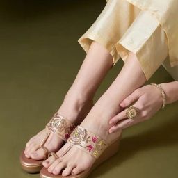 Inc.5 Women's Rose Gold Toe Ring Wedges-picture-0