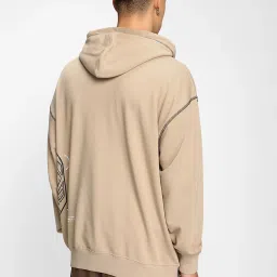 Bewakoof Light Brown Loose Fit Graphic Print Oversized Hooded Sweatshirt image 2