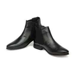 ID Men's Black Chelsea Boots image 5