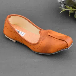 Little Palz Abstract Design Slip On Mojaris - Light Brown image 5