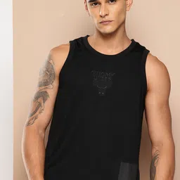 NBA Men Chicago Bulls Tonal T-shirt-picture-33