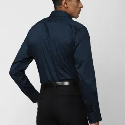 Van Heusen Navy Cotton Regular Fit Printed Shirt image 2