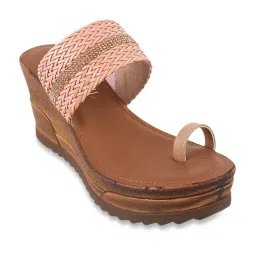 Catwalk Women's Pink Toe Ring Wedges image 2