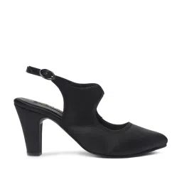 Flat N Heels Women's Black Back Strap Sandals image 2