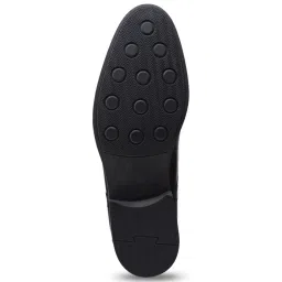 Clarks Men's Whiddon Black Chukka Boots image 5