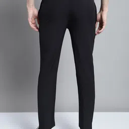 WELL QUALITY Men Mid-Rise Trackpants image 5