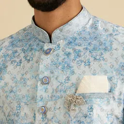 Manyavar Ethnic Motifs Printed Mandarin Collar Straight Kurta With Pyjamas image 2