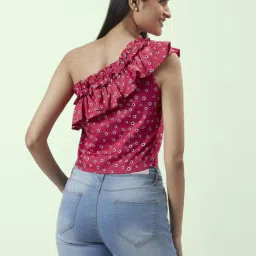 People by Pantaloons Red Cotton Printed Crop Top image 2