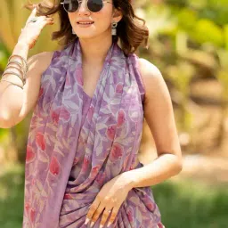 Mirchi Fashion Wine Chiffon Floral Saree With Unstitched Blouse image 5