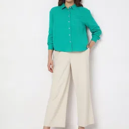 Vero Moda Green Cotton Regular Fit Shirt image 4