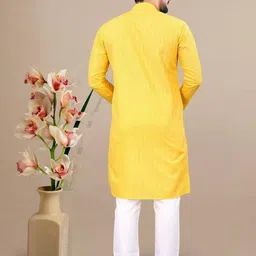 click n buy Men Yellow Kurtas image 2