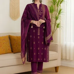 Tulsattva Women Ethnic Motifs Printed Regular Kurta with Trousers & With Dupatta image 4