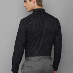 Louis Philippe Permapress Navy Cotton Slim Fit Checks Shirt image 2