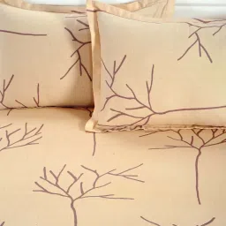 Swayam Printed Beige 200 TC Cotton King Bedsheet with 2 Pillow Covers image 2