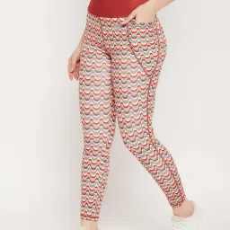 Clovia Multicolor Printed Mid Rise Tights image 3