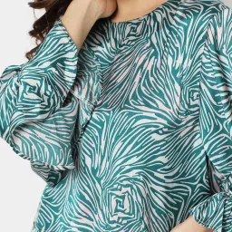 Vero Moda Green & Pink Printed Top image 4