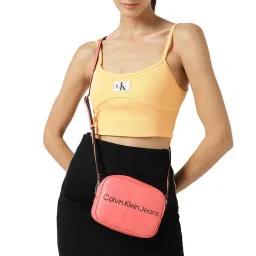 CALVIN KLEIN JEANS Dubarry Sculpted Zip Around Medium Wallet image 2