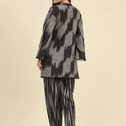 The Kaftan Company Black Cotton Regular Geometric Print Night Suit image 2