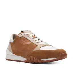 Clarks Men's CraftLo Tan Running Shoes image 2