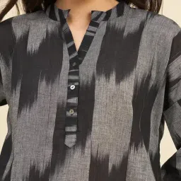 The Kaftan Company Black Cotton Regular Geometric Print Night Suit image 5