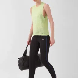 Reebok Green Textured Pattern Sports T-Shirt image 4