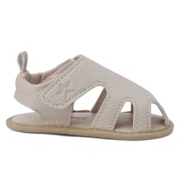 Cute Walk by Babyhug Solid Booties With Textured Design - White image 4