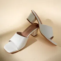 Mozafia Women's White Casual Sandals-picture-25