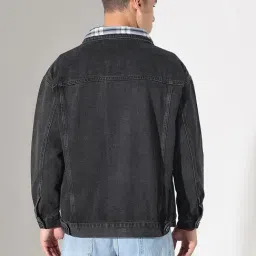 SHOWOFFFF Black Denim Solid Regular Fit Jacket image 2