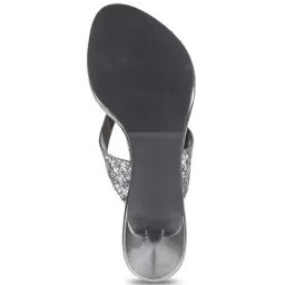 Mochi Women's Gun Metal Thong Sandals image 3