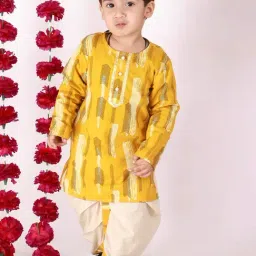 Little Bansi Kids Yellow & Beige Printed Kurta with Dhotis image 4
