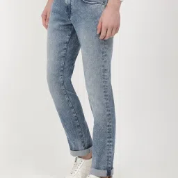 Wrangler Light Indigo Cotton Slim Fit Jeans image 3