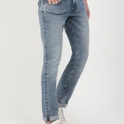 Wrangler Light Indigo Cotton Slim Fit Jeans image 4