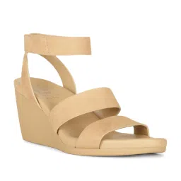 Naturalizer by Bata Women's Tan Ankle Strap Sandals image 2