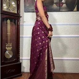 CaniBani Woven Design Zari Silk Blend Banarasi Saree image 4