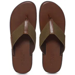 U.S. Polo Assn. Men's Barrio Khaki & Brown Flip Flops image 3