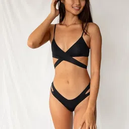NVYARI V-Neck Crisscross Wrap Swim Bikini Set image 3