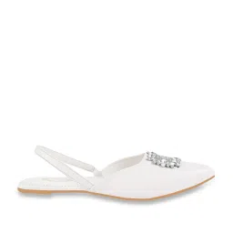 Shoetopia Women's White Sling Back Sandals image 2