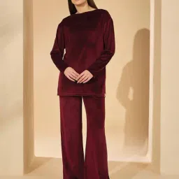 Sweet Dreams Wine Fleece Solid Pyjama Set-picture-21