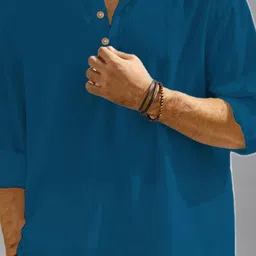 RawCraft Men Kurta image 4