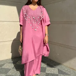 Blooming Tales Embroidered Cotton V-Neck Top With Trousers Co-Ords-picture-10