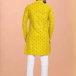 click n buy Men Yellow Kurtas image 2