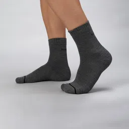 van heusen innerwear Van Heusen Men Ankle Length Thermal Socks image 4