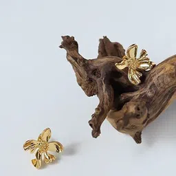 MEENAZ Contemporary Studs Earrings-picture-26