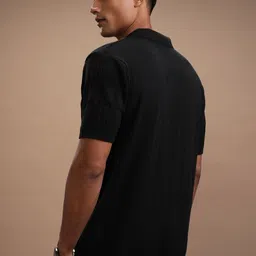 HIGHLANDER Men Mandarin Collar T-shirt image 3