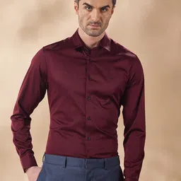 Aldeno Men India Spread Collar Solid Slim Fit Formal Shirt image 1