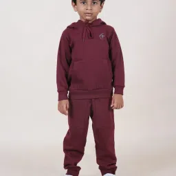 Kiddopanti Boys Maroon Solid Full Sleeves Hoodie with Trackpants image 1